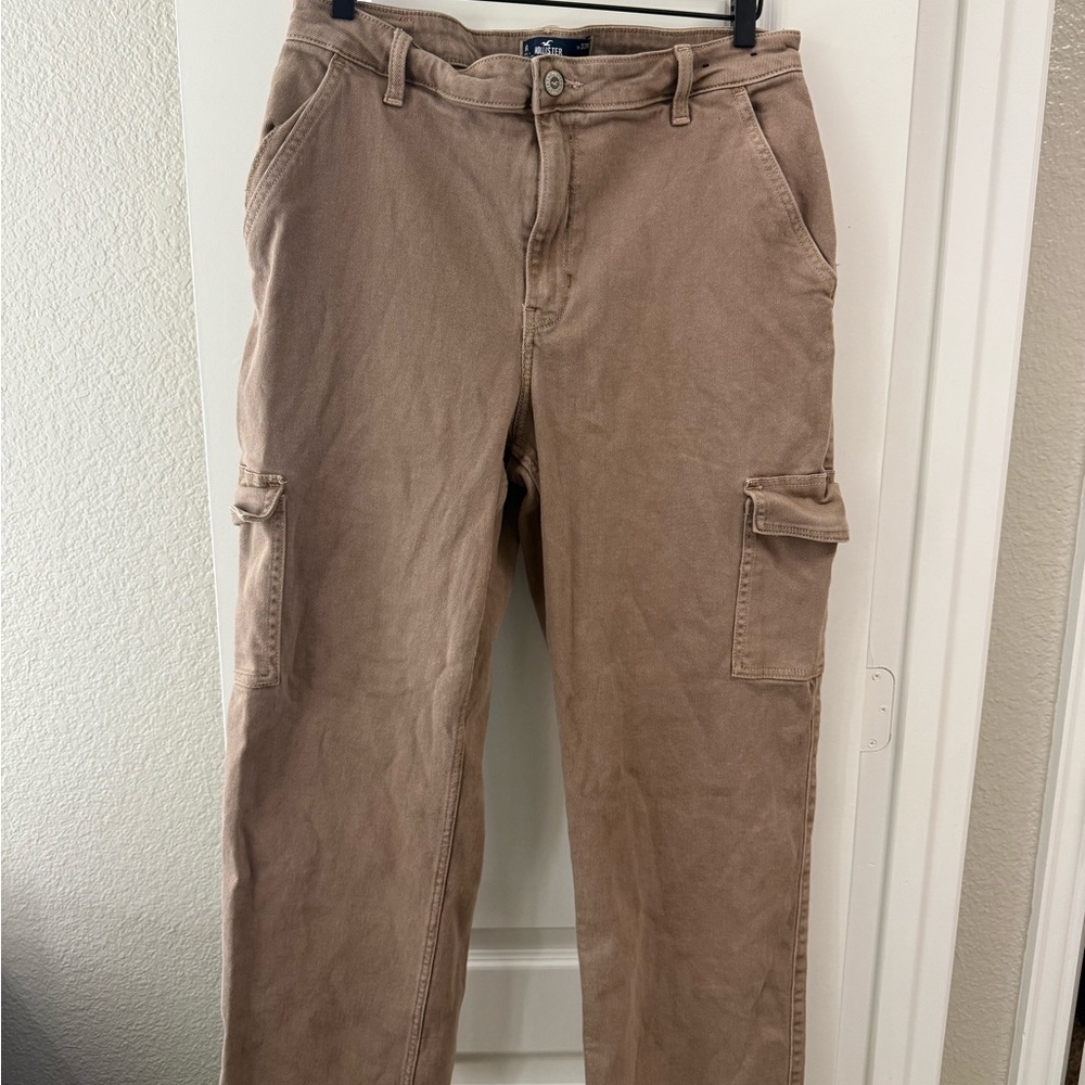 Hollister Women’s Brown Cargo Pants